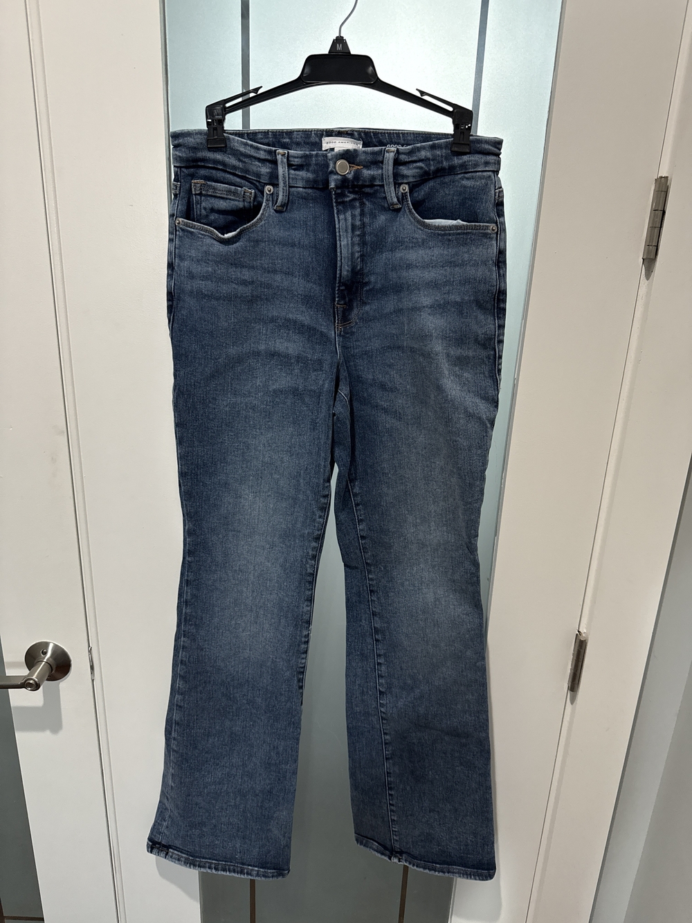 Good American Classic Bootcut Jeans Size 8